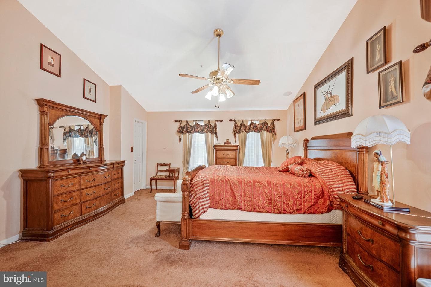 8811 Gladeside Drive photo 20