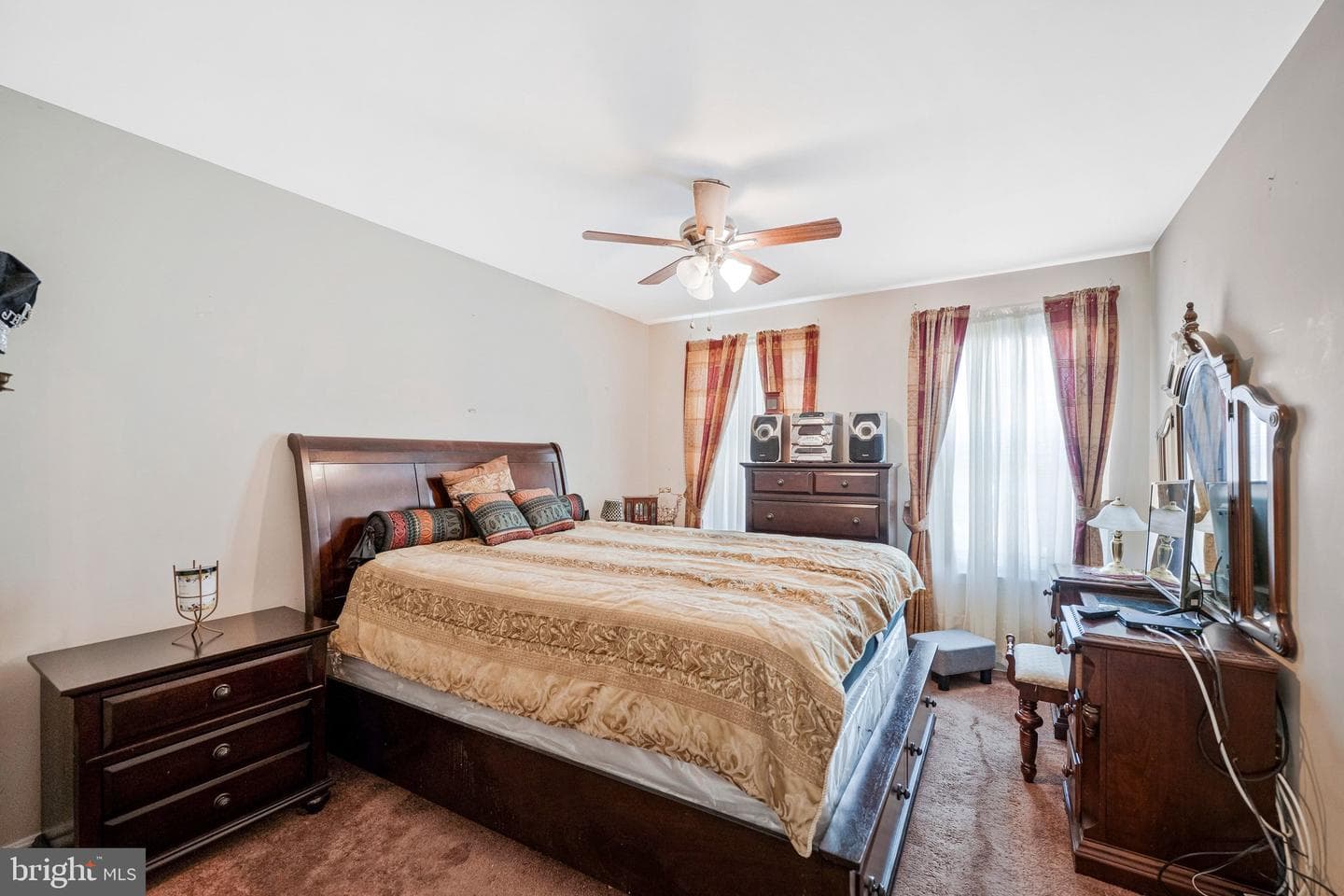 8811 Gladeside Drive photo 27