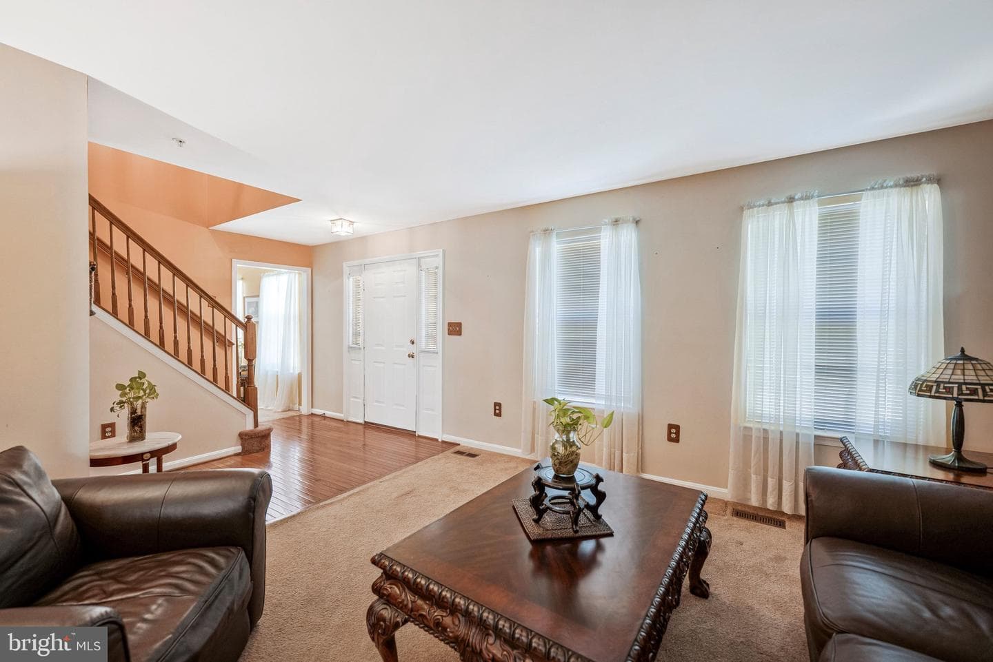 8811 Gladeside Drive photo 4