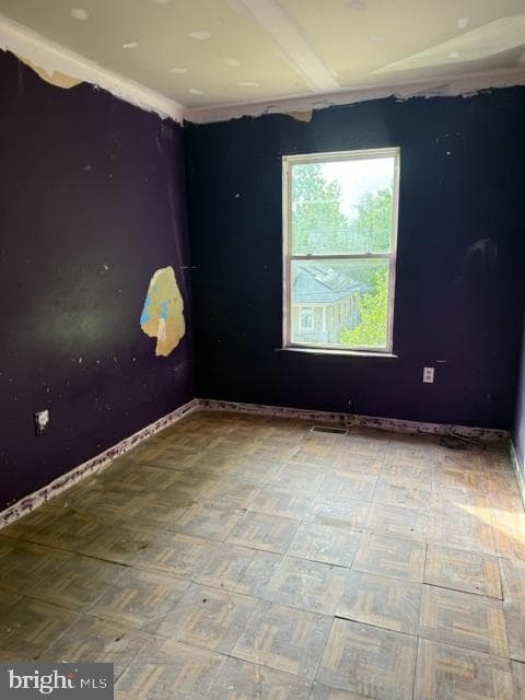 5707 Davey Street photo 9