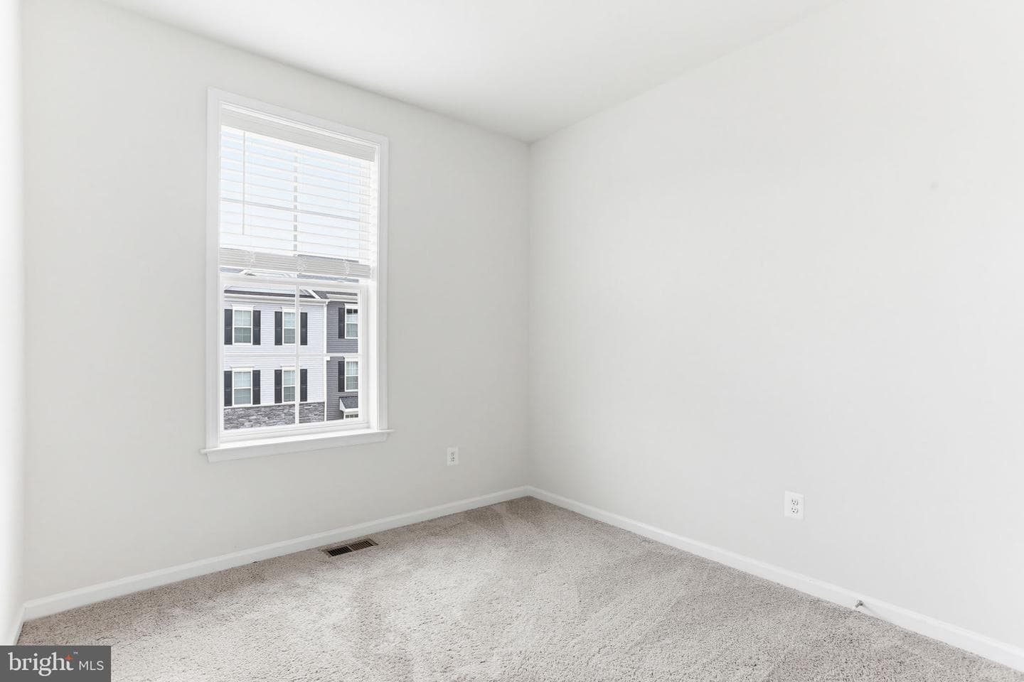 1016 Highpoint Trail photo 23