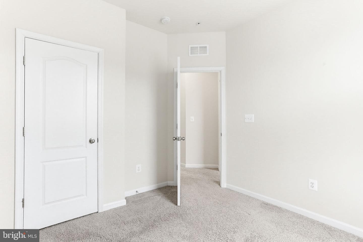 1016 Highpoint Trail photo 24