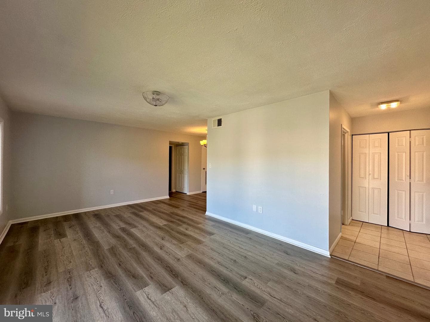 6926 Hanover Parkway #303 photo 3