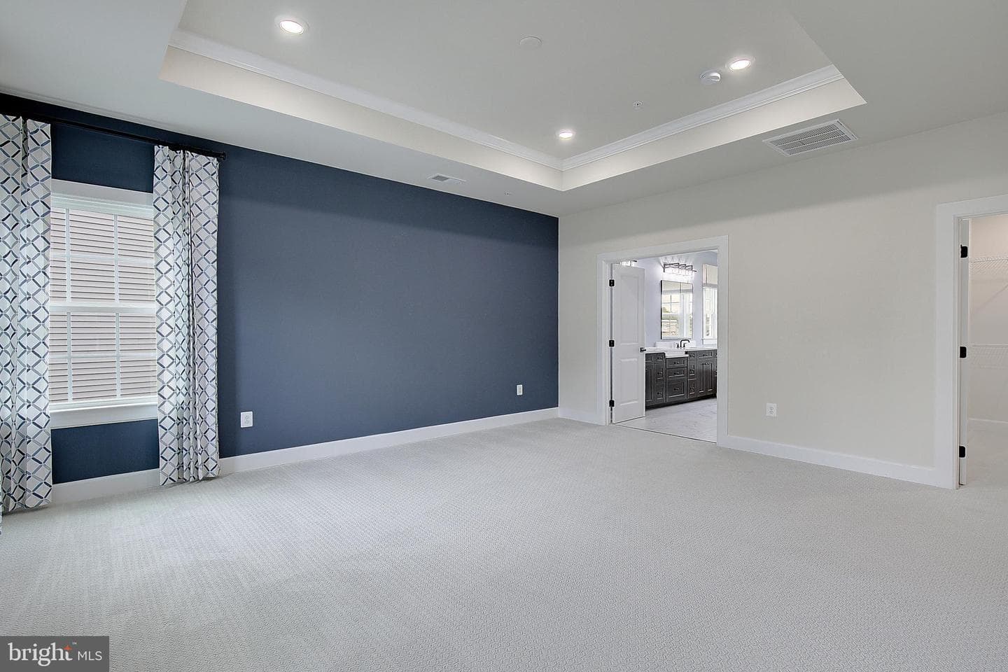 908 Midbrook Ln photo 57