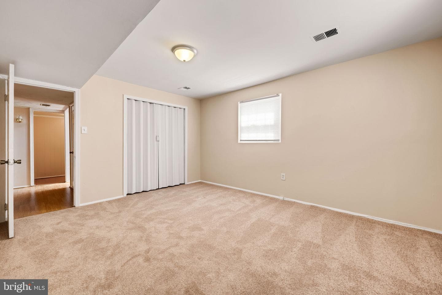 33 Bannington Drive photo 19