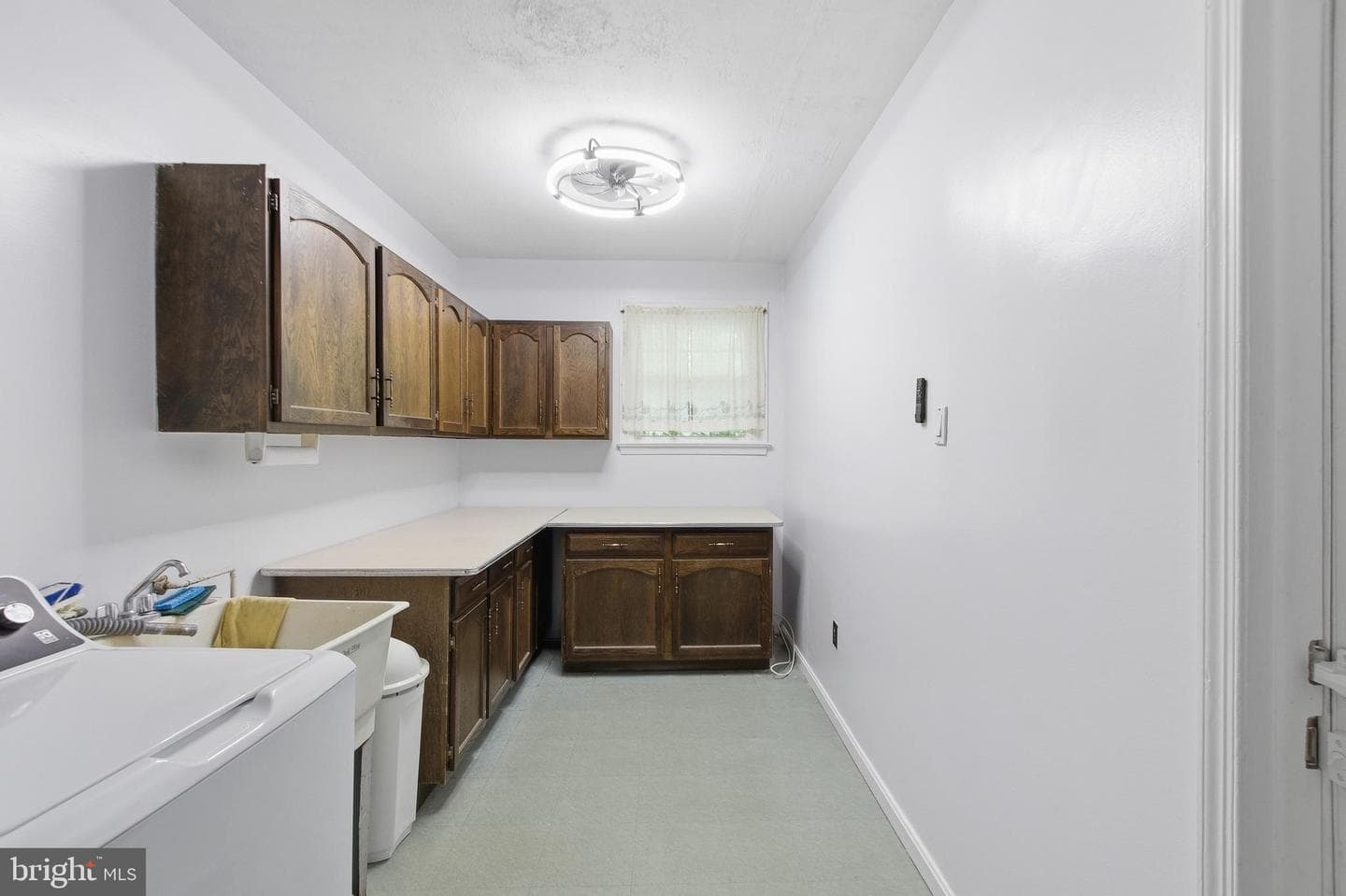 14105 Manchester Road photo 32