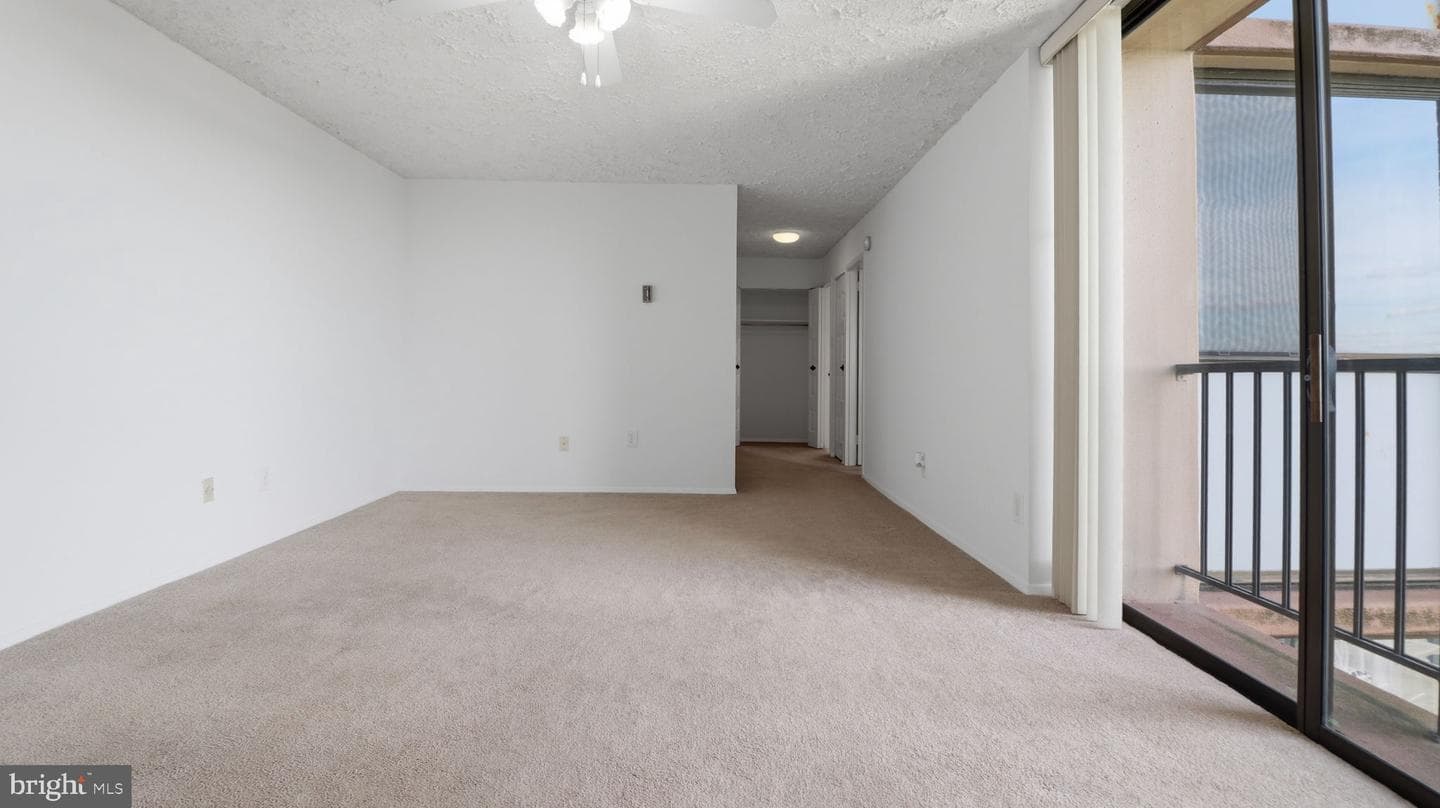 6100 Westchester Park Drive #1120 photo 10