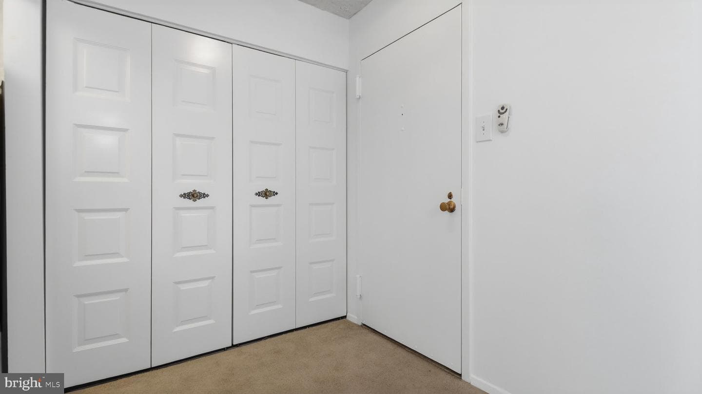 6100 Westchester Park Drive #1120 photo 7