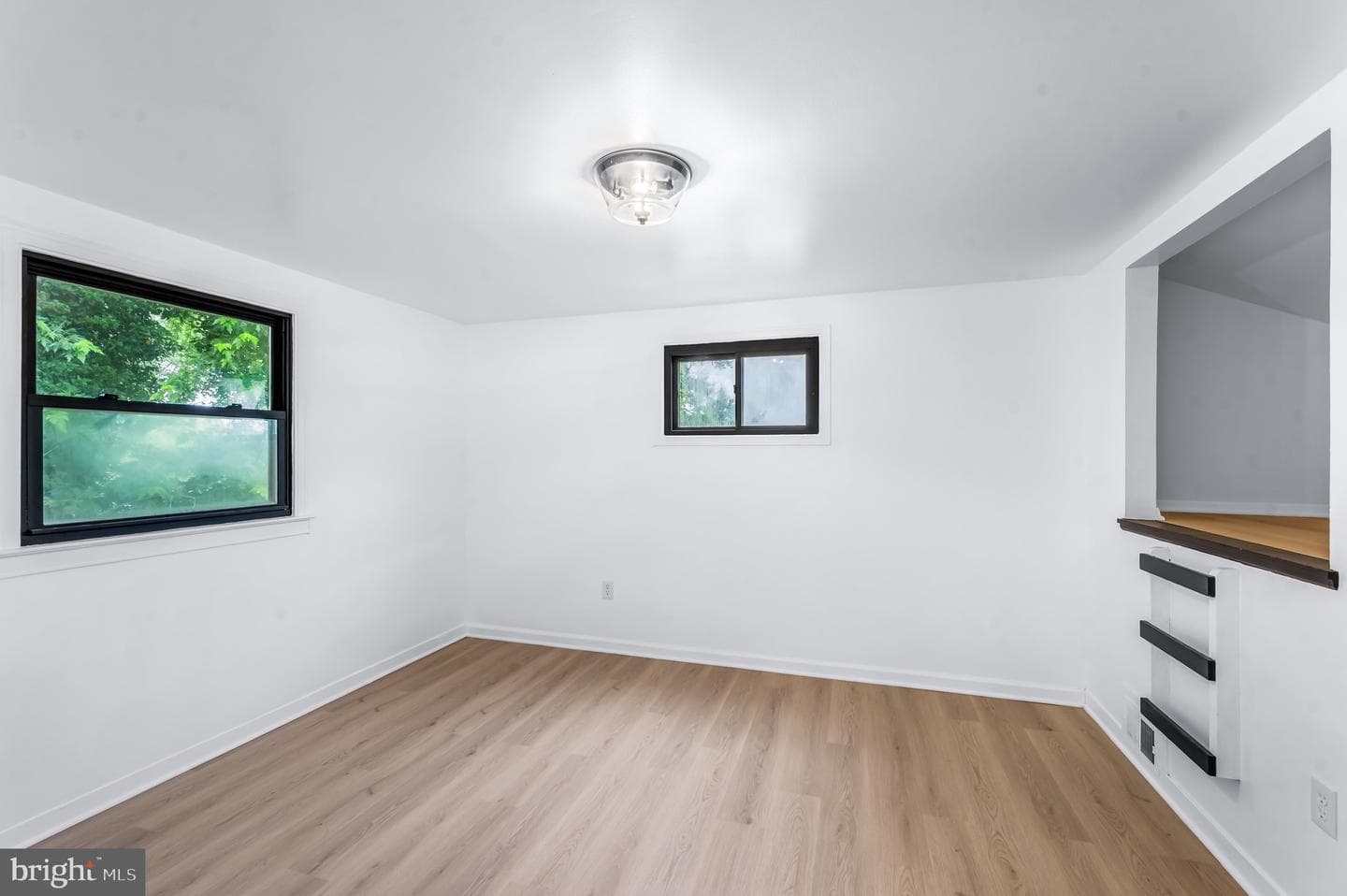 506 Barrymore Drive photo 10