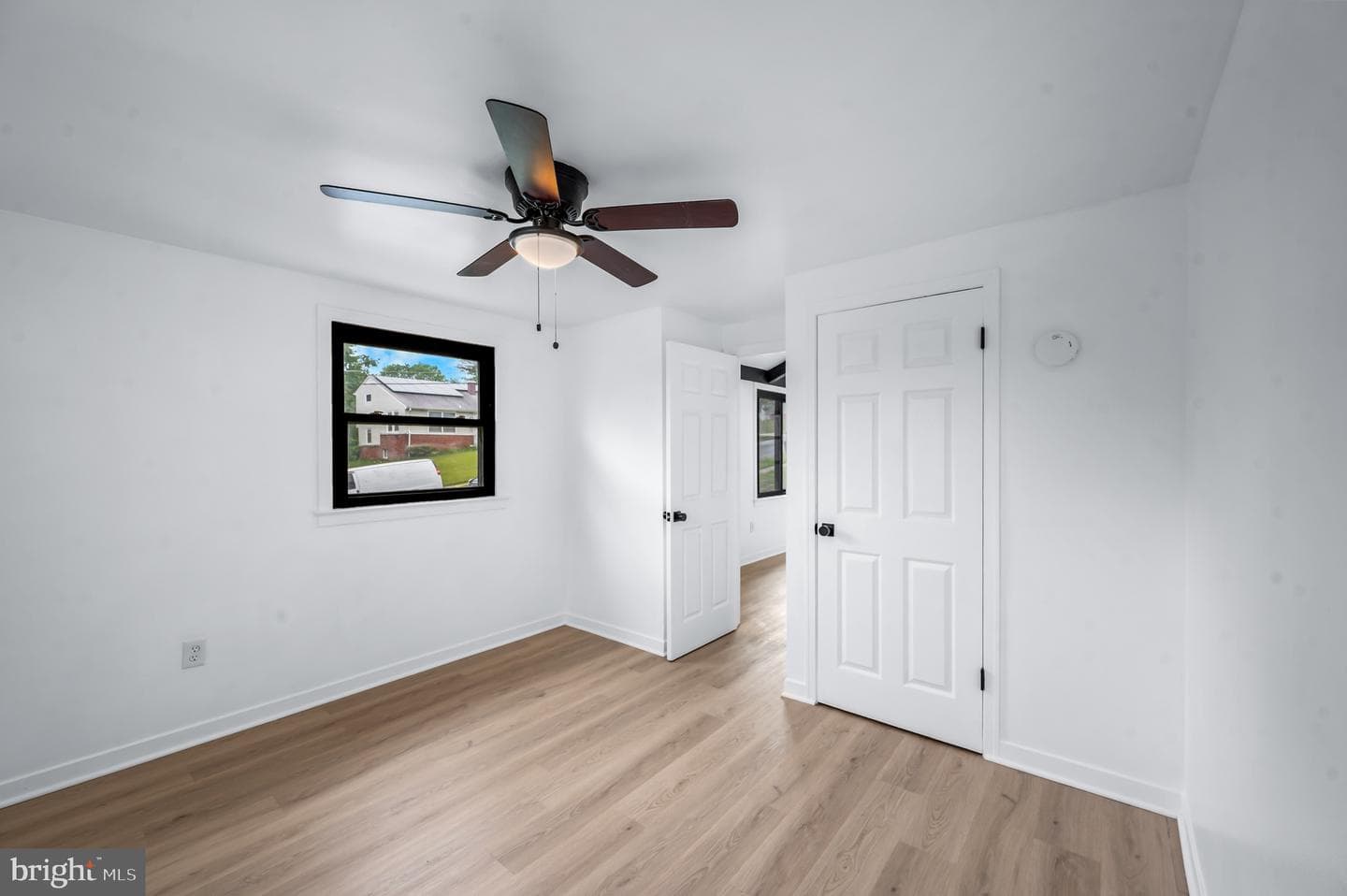 506 Barrymore Drive photo 8