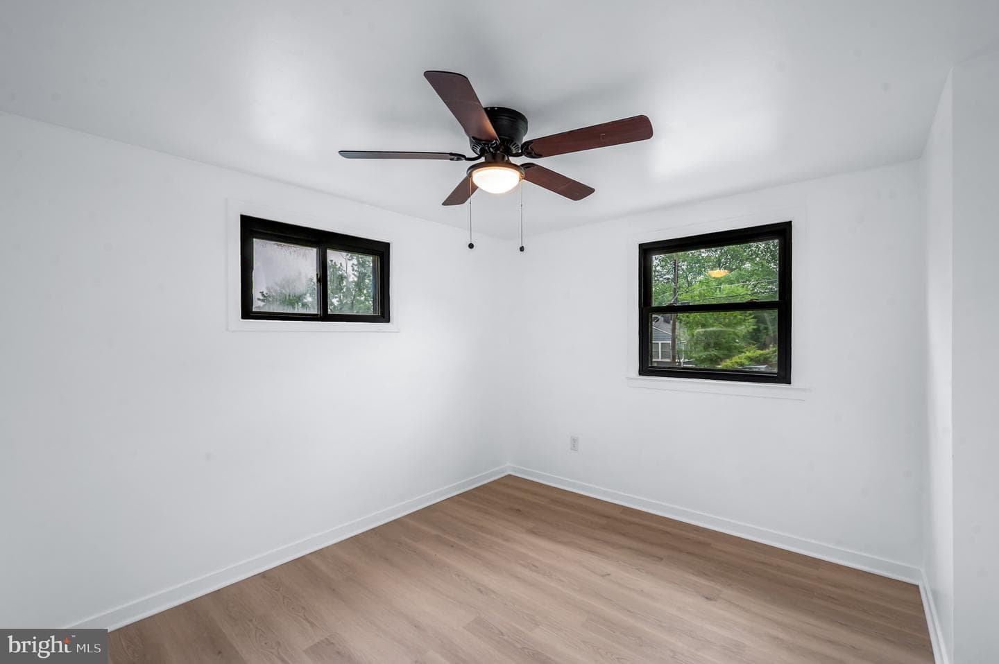 506 Barrymore Drive photo 9