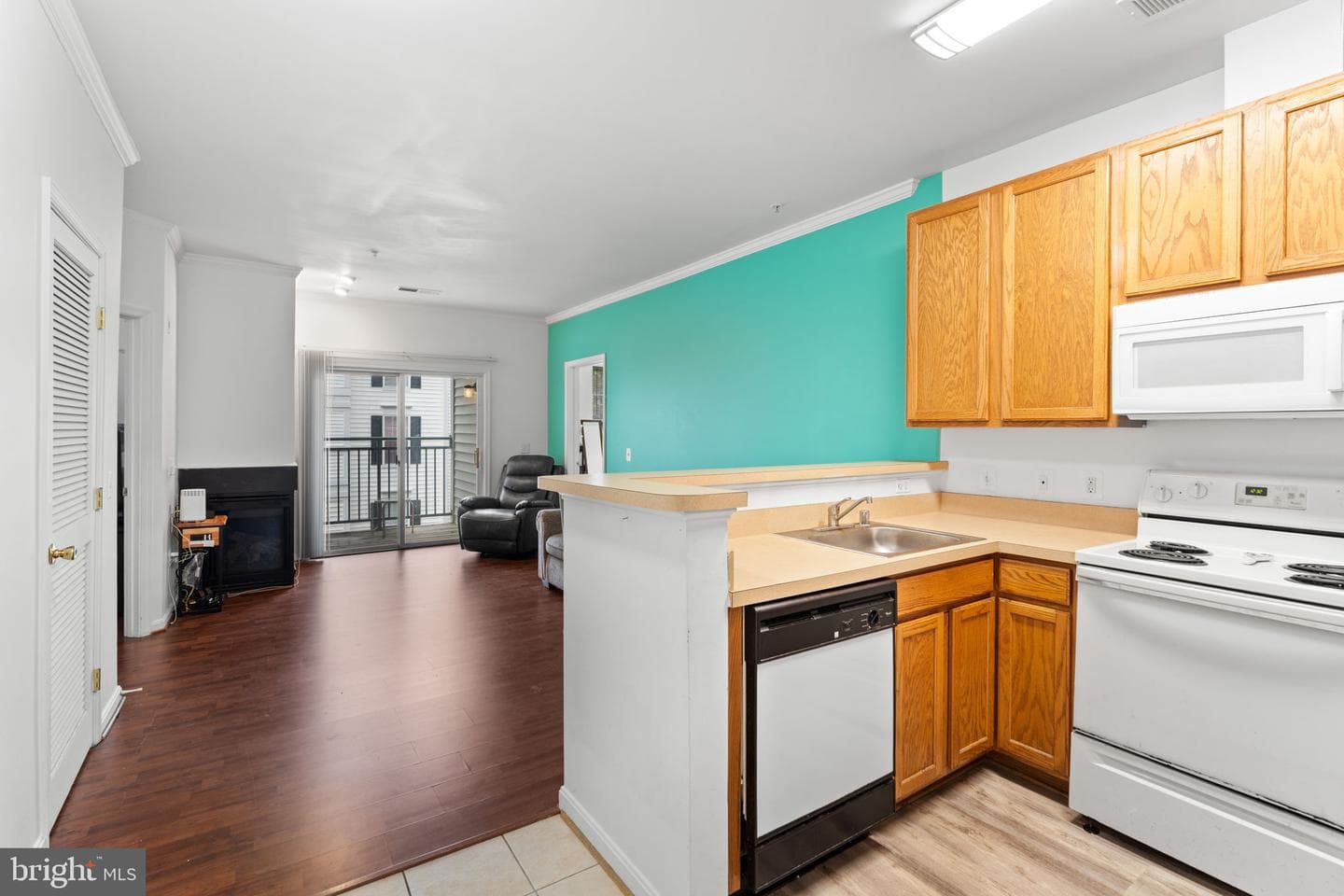 15616 Everglade Lane #303 photo 9
