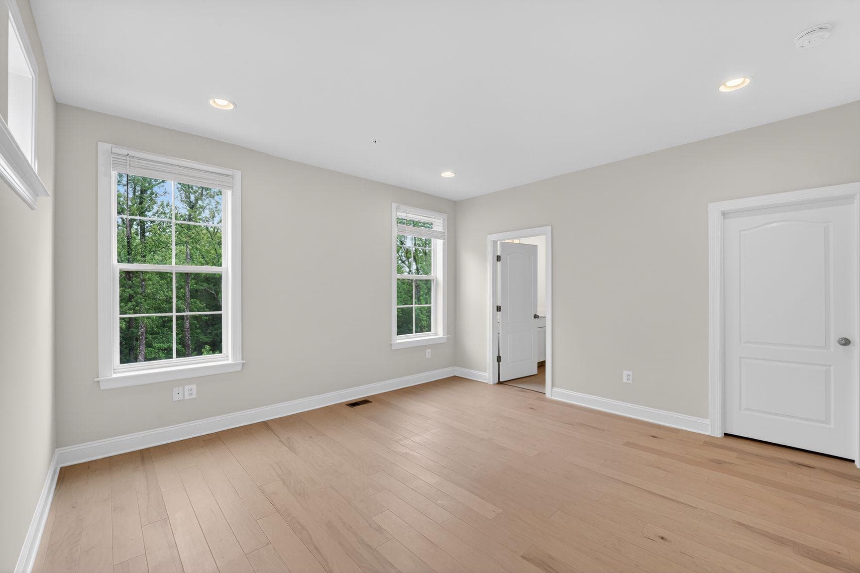 2724 Lewis And Clark Avenue photo 31