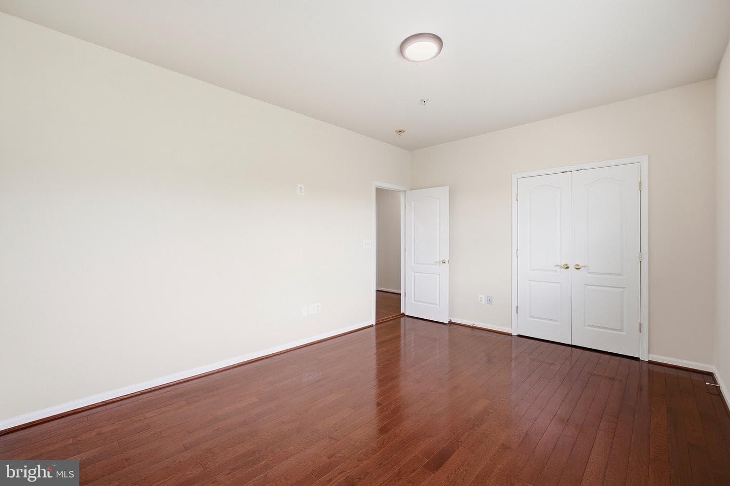 7108 Sudley Avenue photo 21