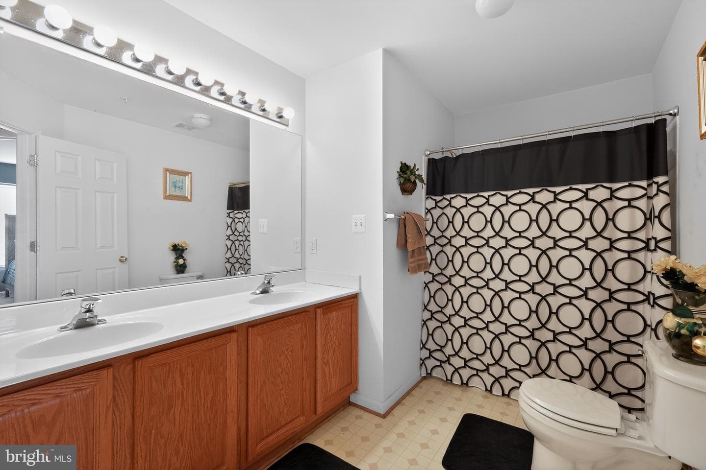 12500 Tobias Court photo 19