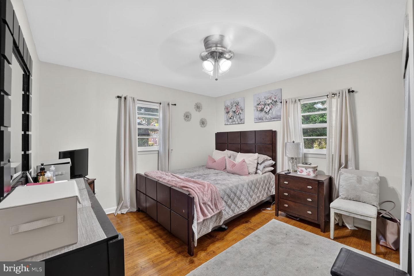 6402 Gateway Boulevard photo 14