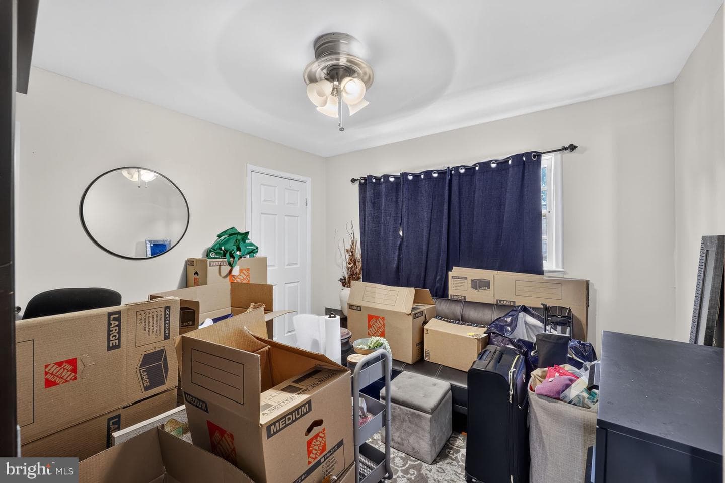6402 Gateway Boulevard photo 16