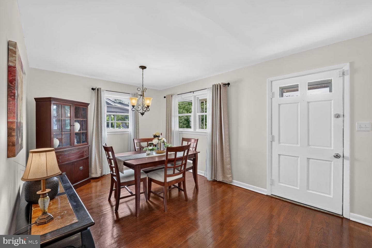 6402 Gateway Boulevard photo 6