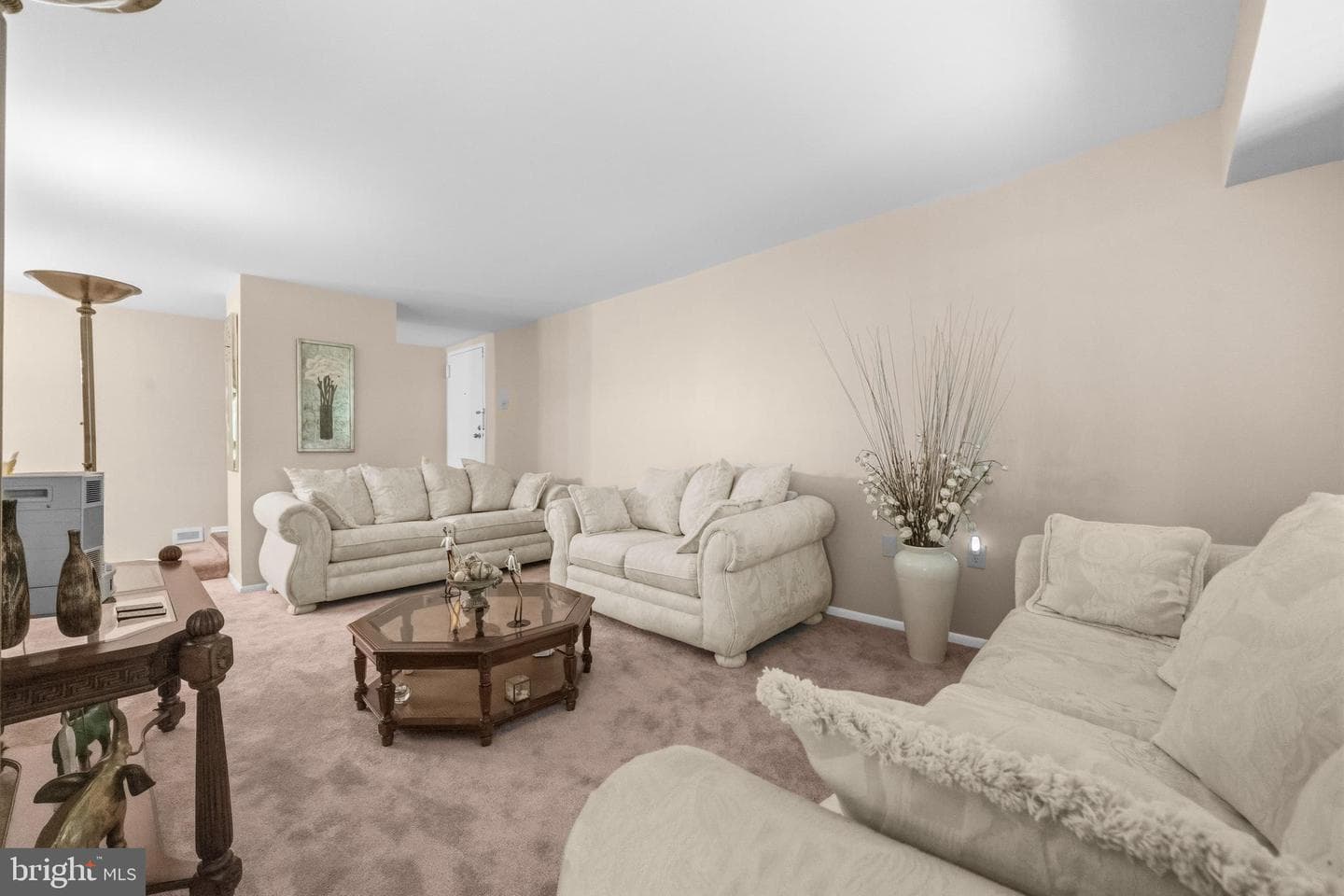 7724 Hanover Parkway #301 (190) photo 4