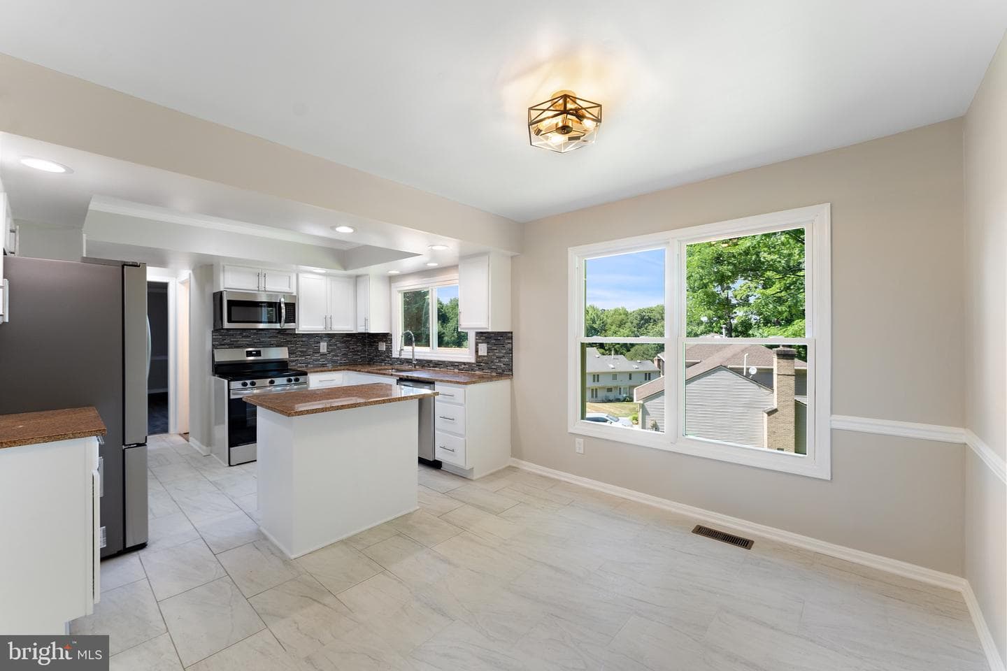 10608 Terrapin Hills Court photo 17