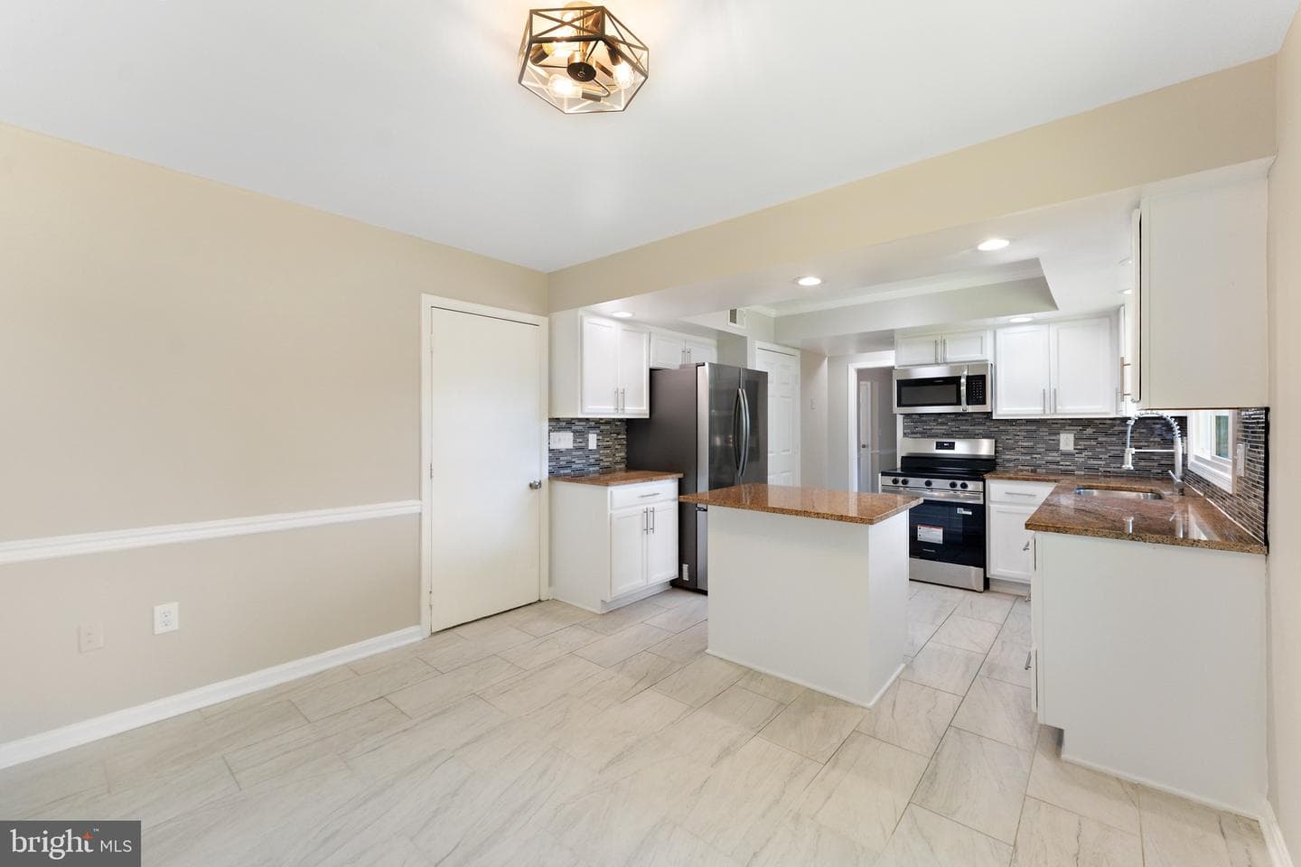 10608 Terrapin Hills Court photo 19