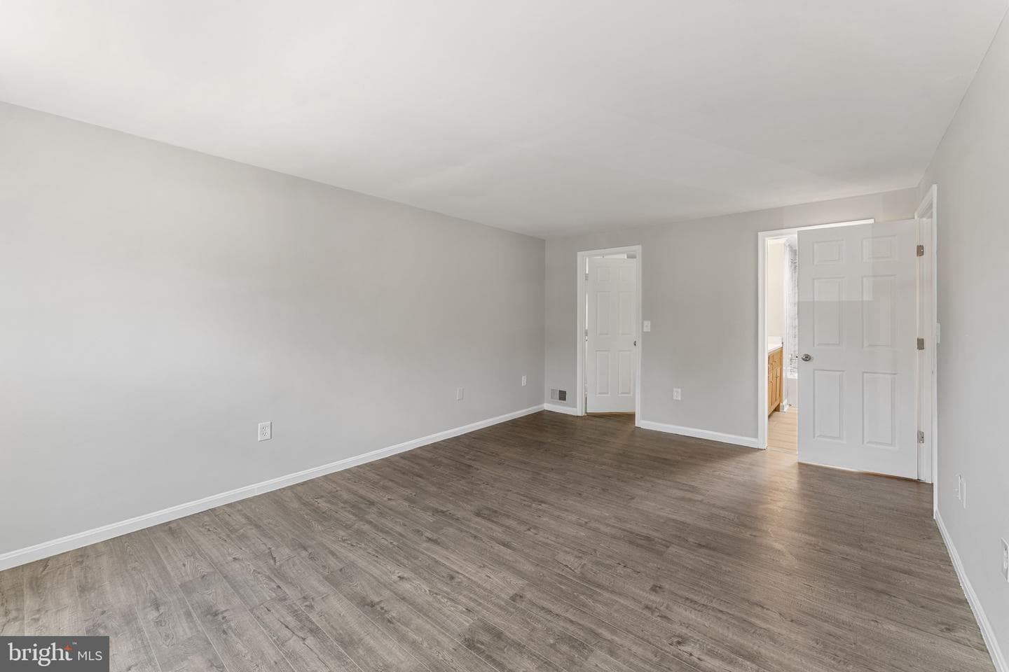 10608 Terrapin Hills Court photo 24
