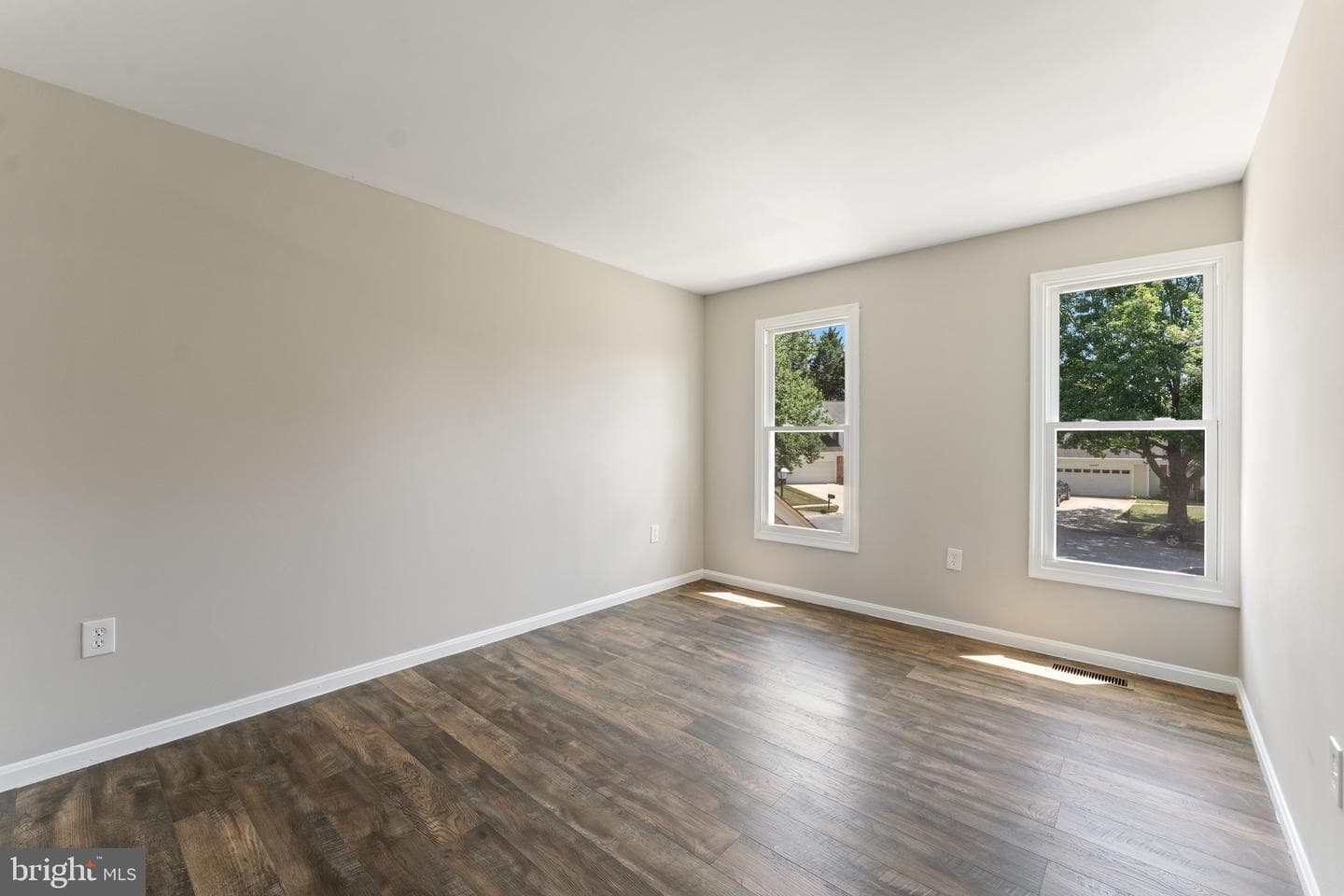10608 Terrapin Hills Court photo 31