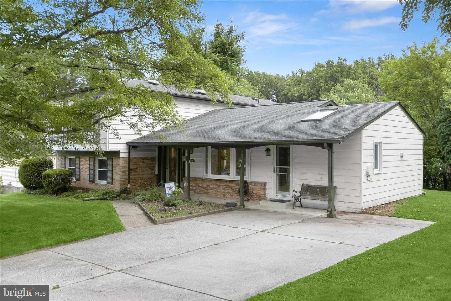 6609 Mccahill Terrace photo 3