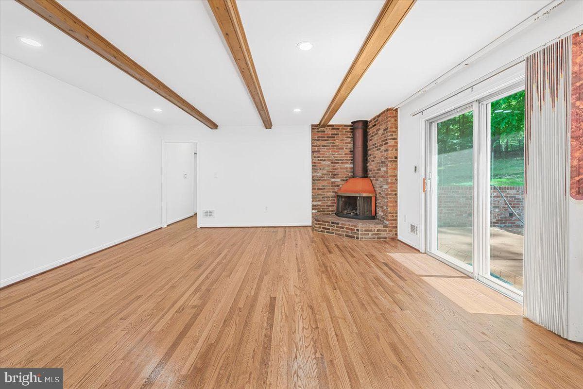 11805 N Marlton Avenue photo 15