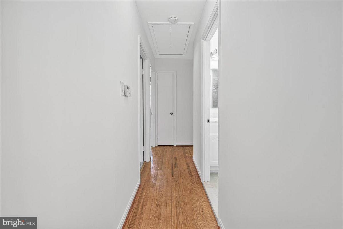 11805 N Marlton Avenue photo 19
