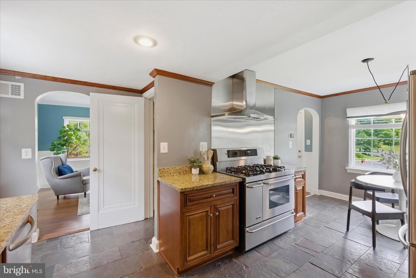 5721 Forest Road photo 16