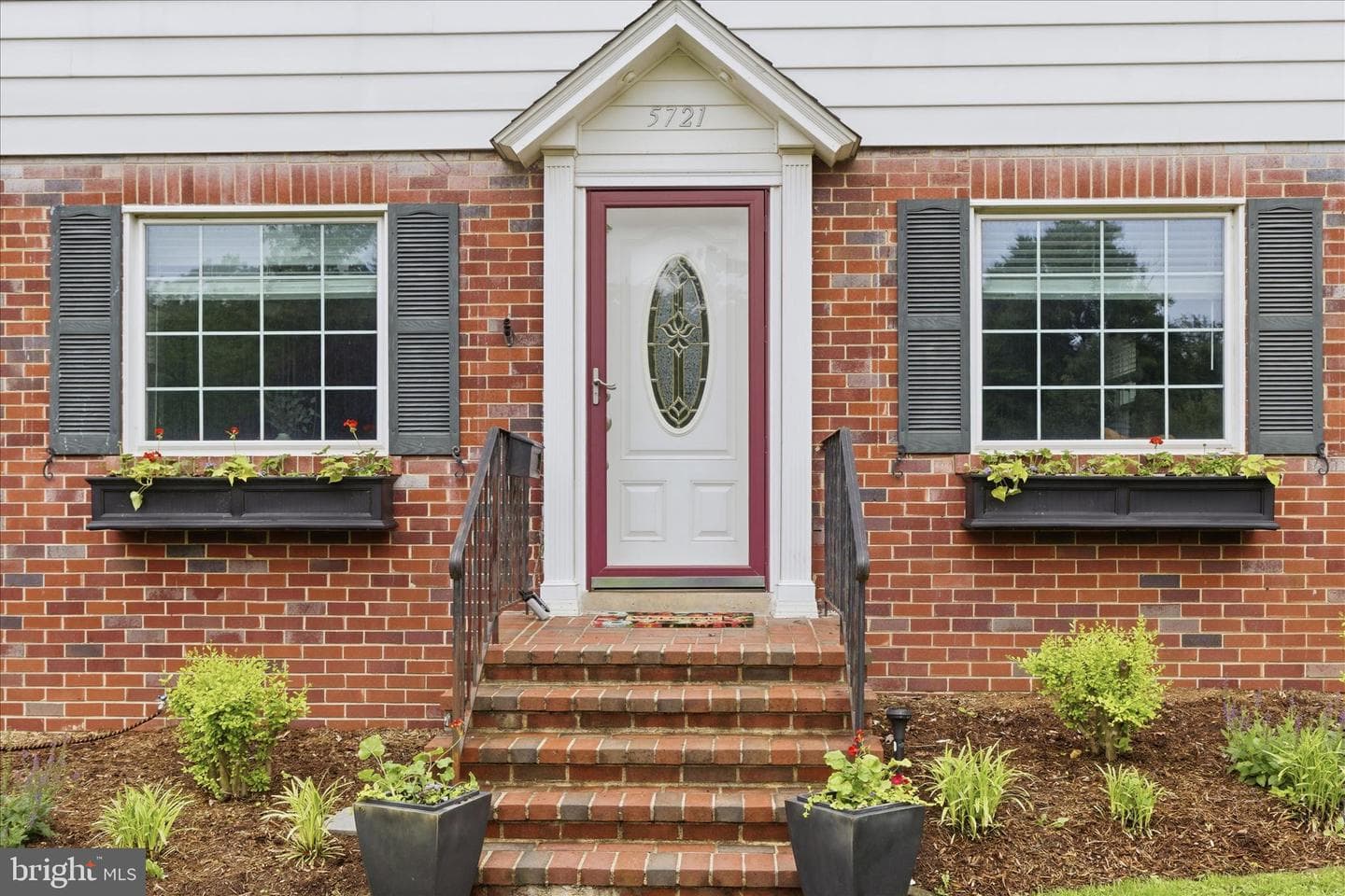 5721 Forest Road photo 4