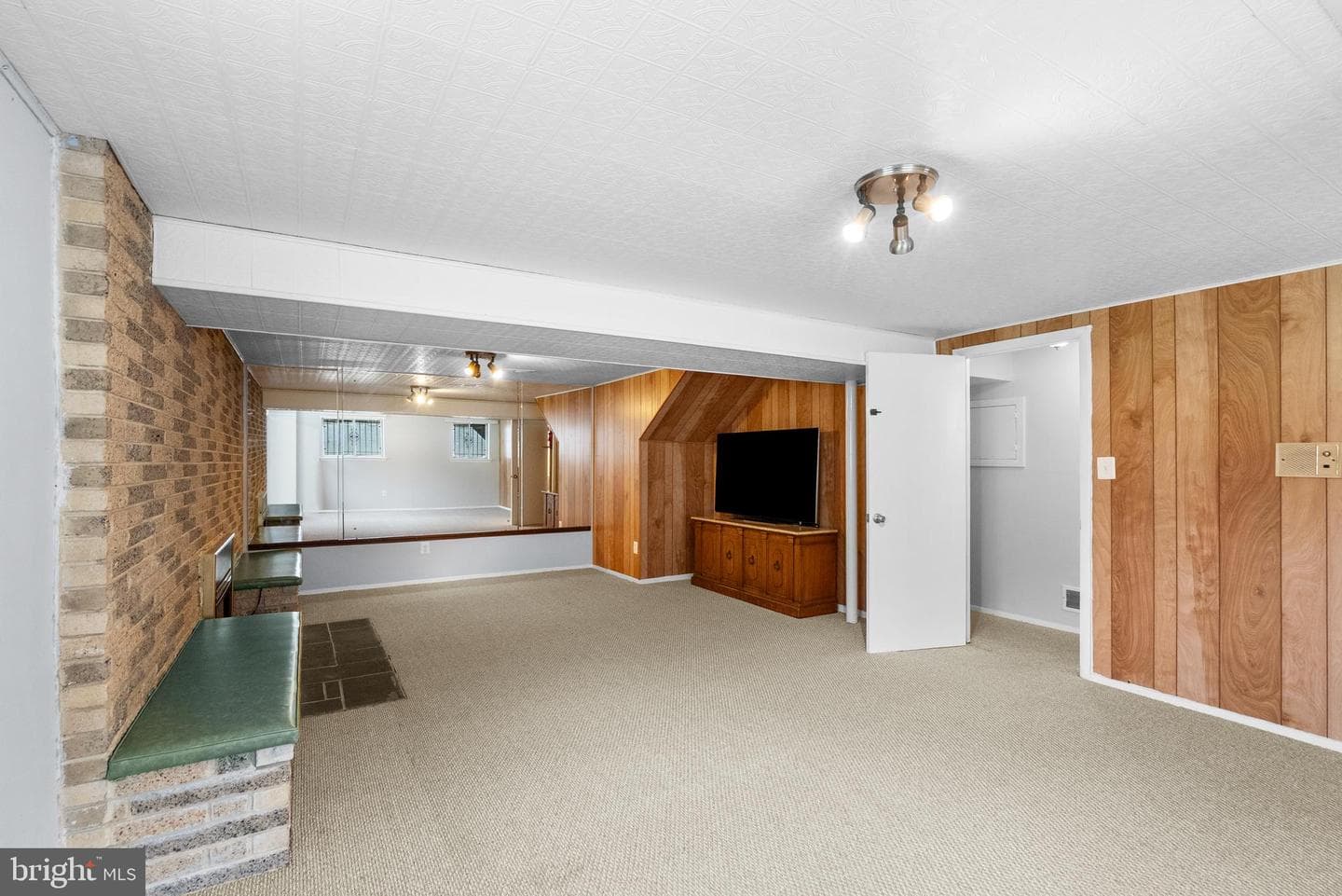 1201 Chillum Manor Road photo 35