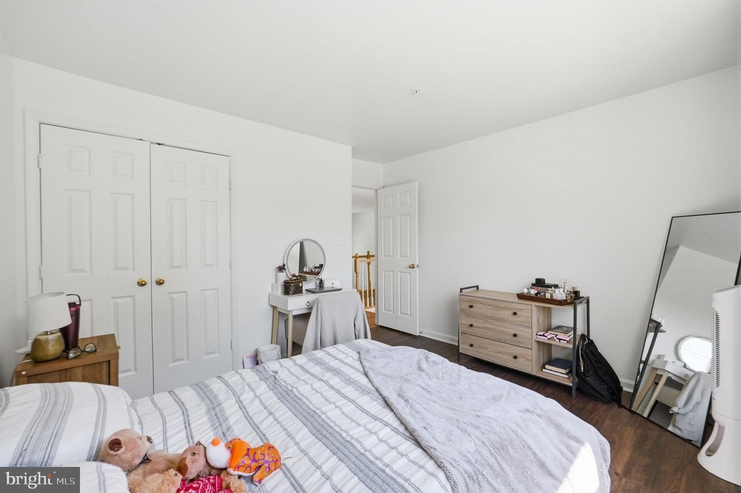 15204 Derbyshire Way photo 20
