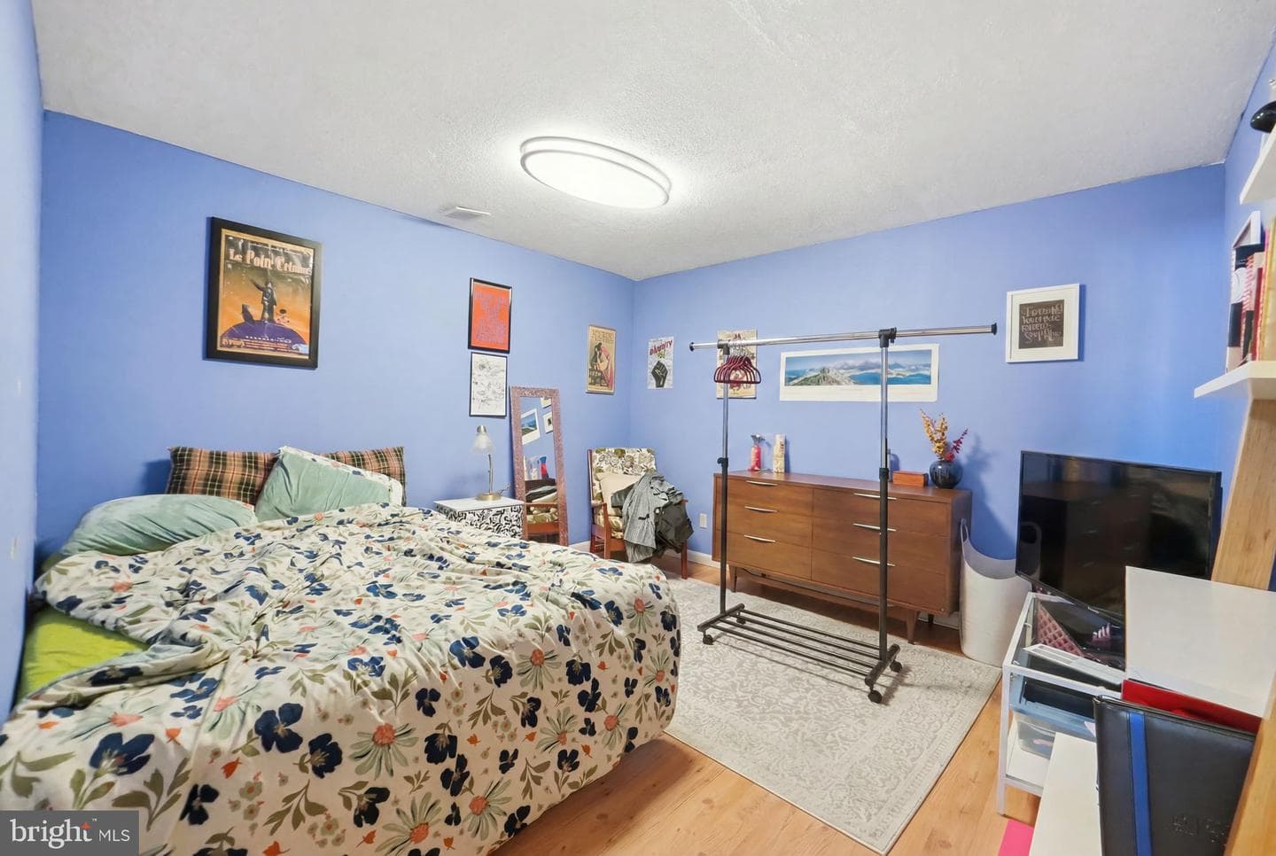 15204 Derbyshire Way photo 29