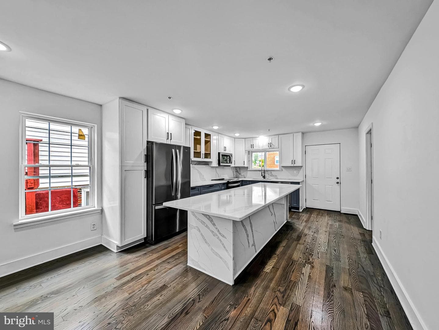 4302 Byers Street photo 3