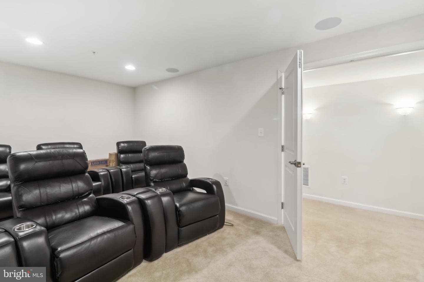 14013 Wheel Wright Place photo 29