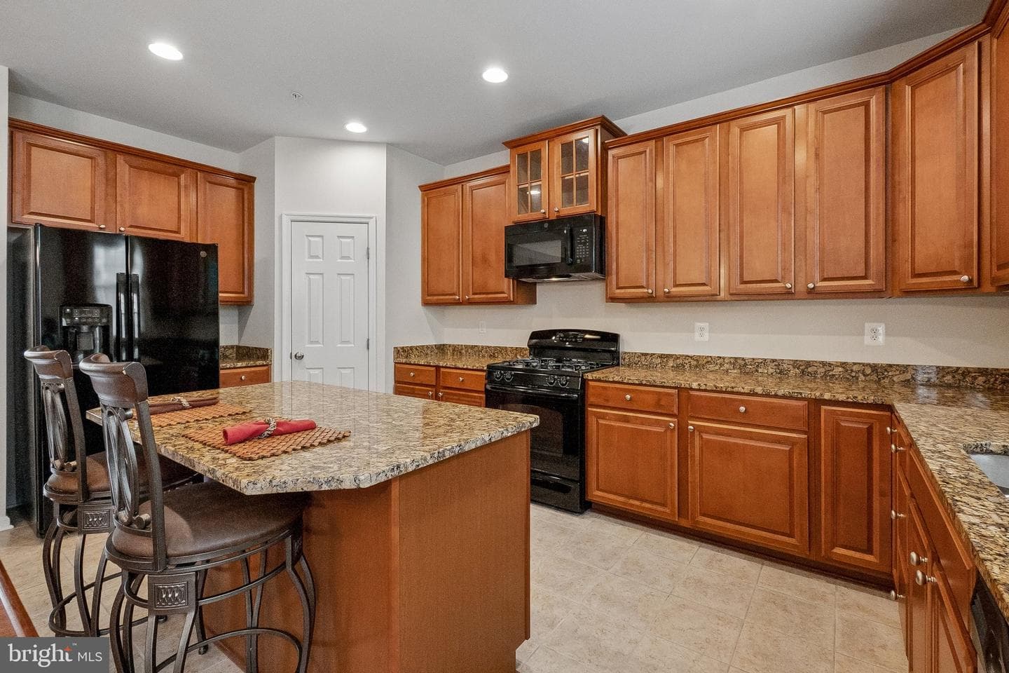 4211 Talmadge Circle photo 23