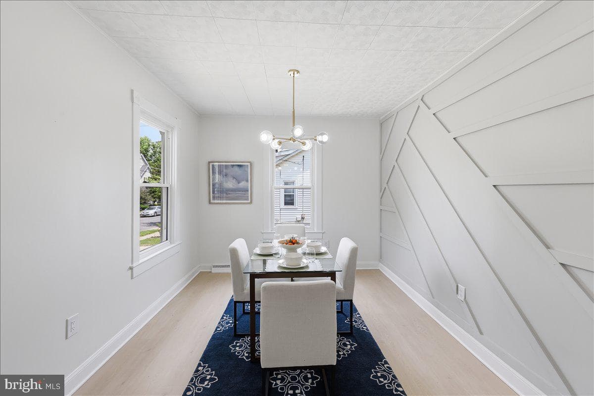 4803 Somerset Road photo 4