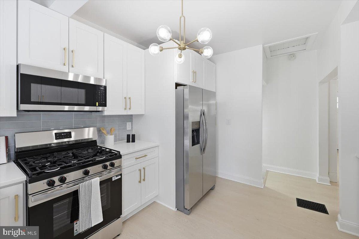 4803 Somerset Road photo 7