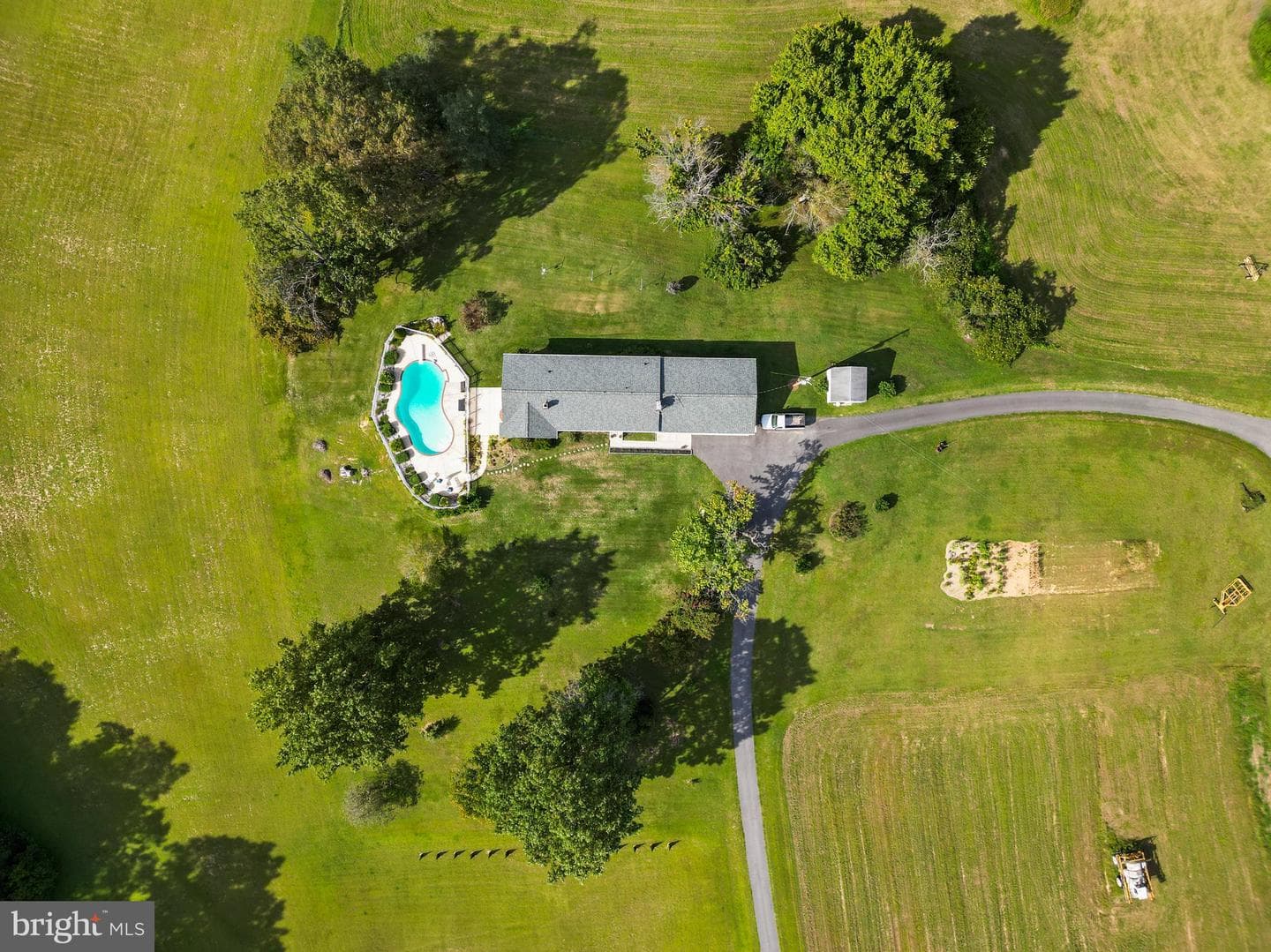 15701 Bald Eagle School Road photo 3