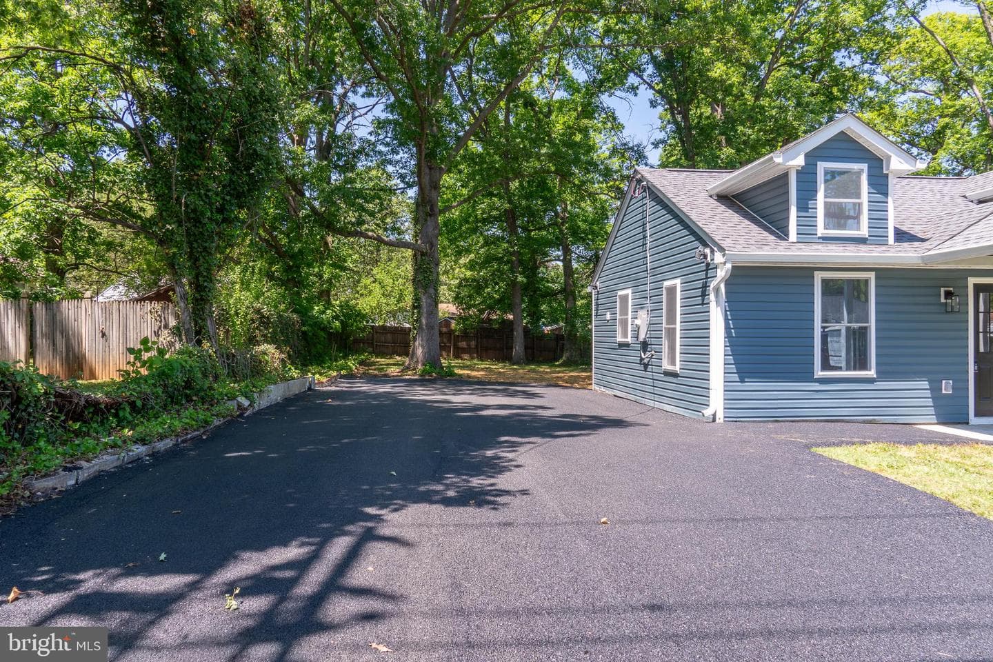 9208 Lanham Severn Road photo 2