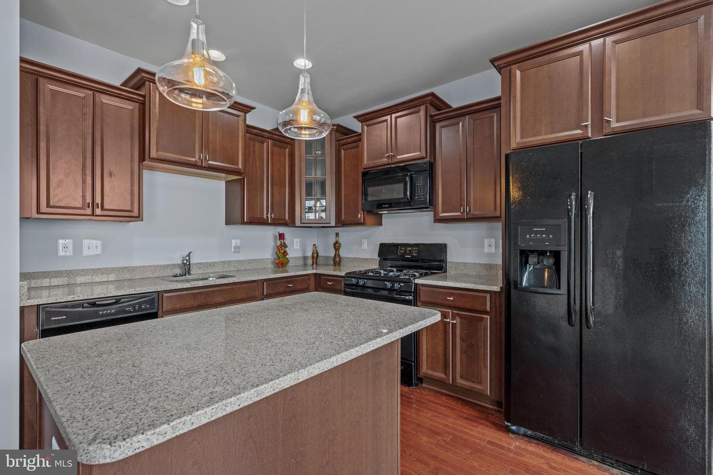 9808 Smithview Place photo 17