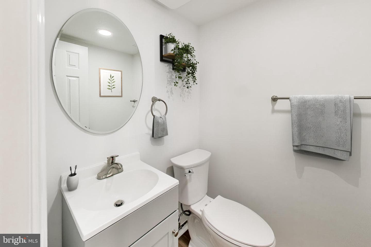 9938 Mallard Drive photo 9