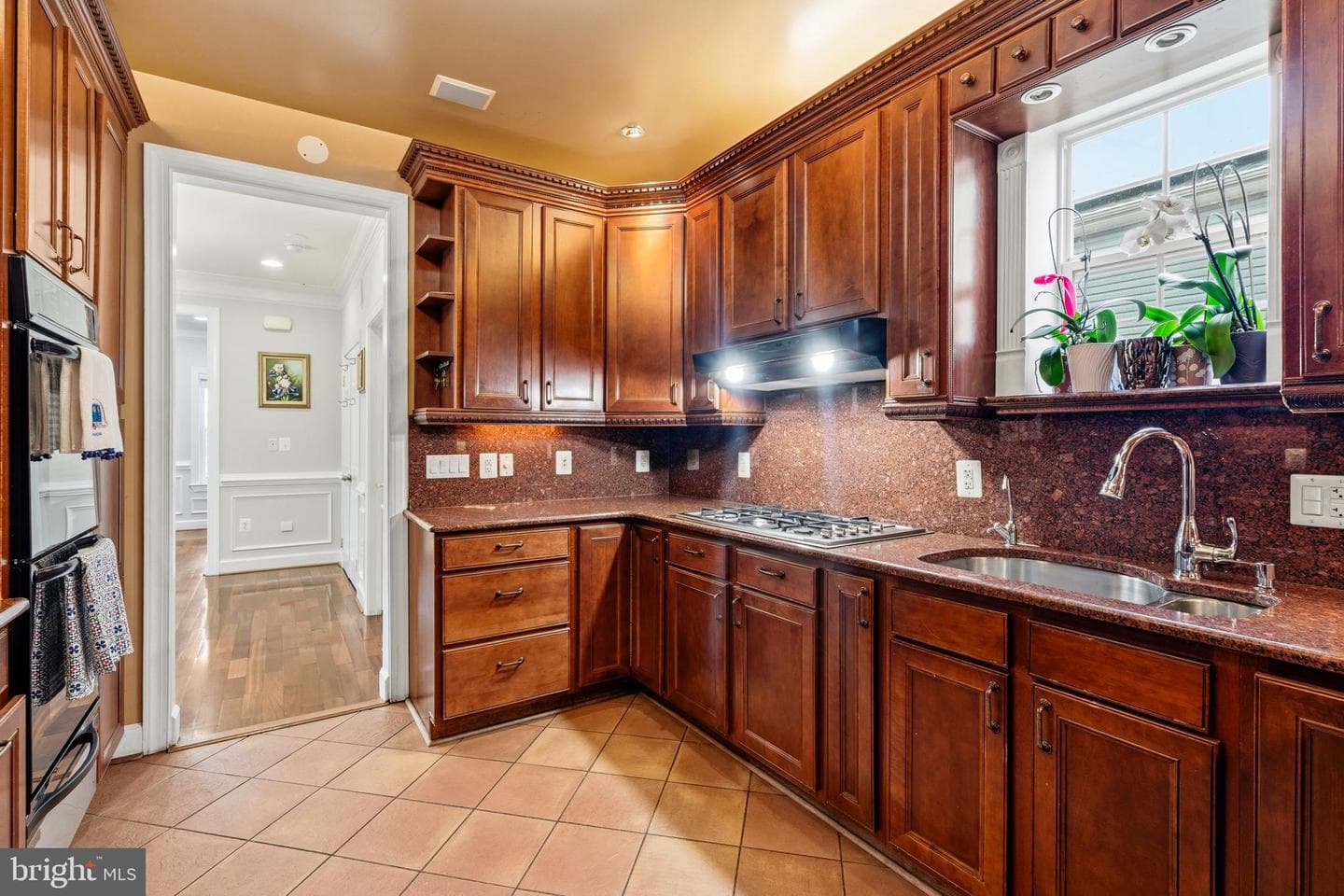 3930 Allison Street photo 14
