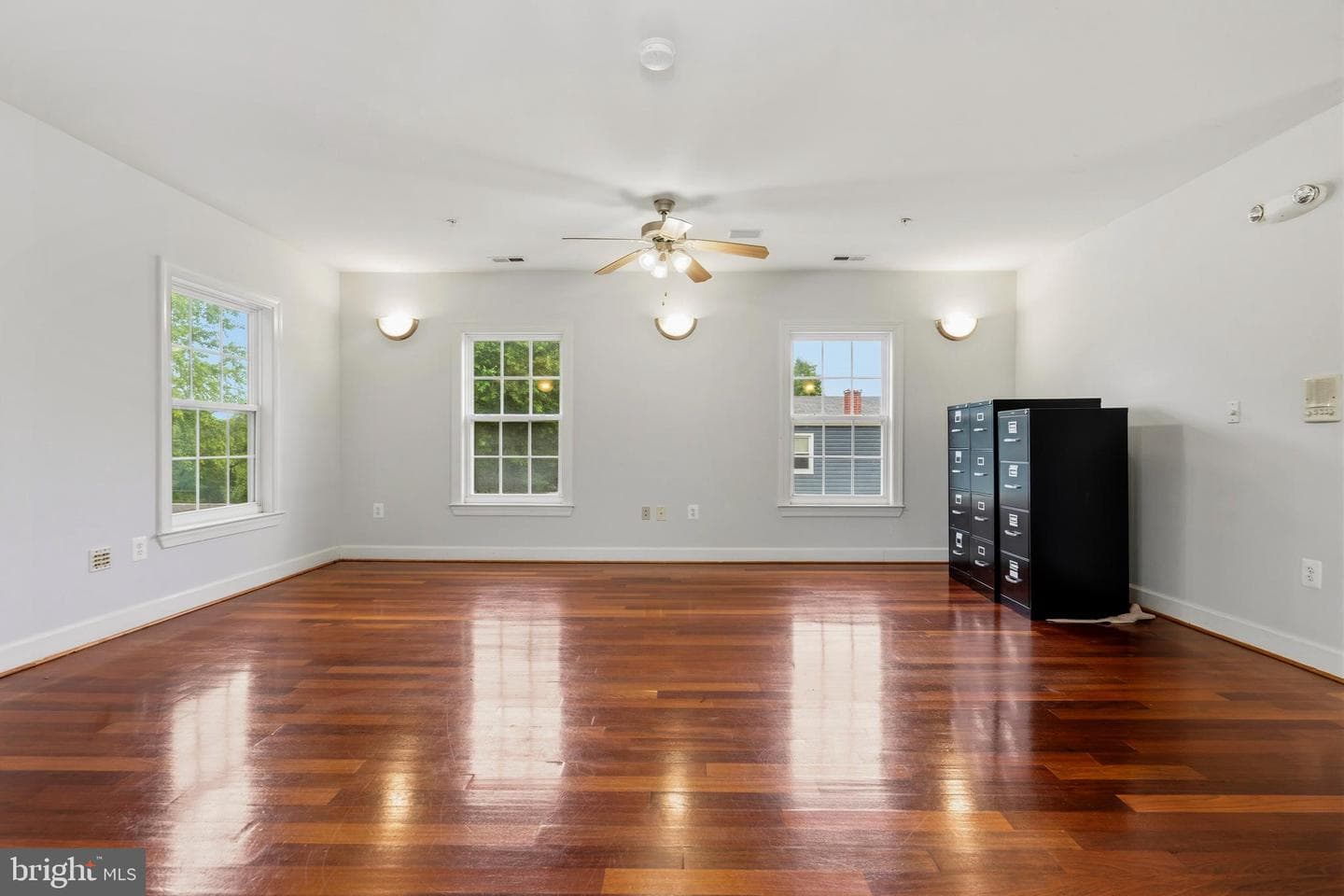 3930 Allison Street photo 36