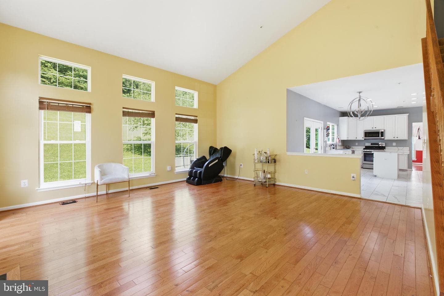 12419 Dorsey Lane photo 4