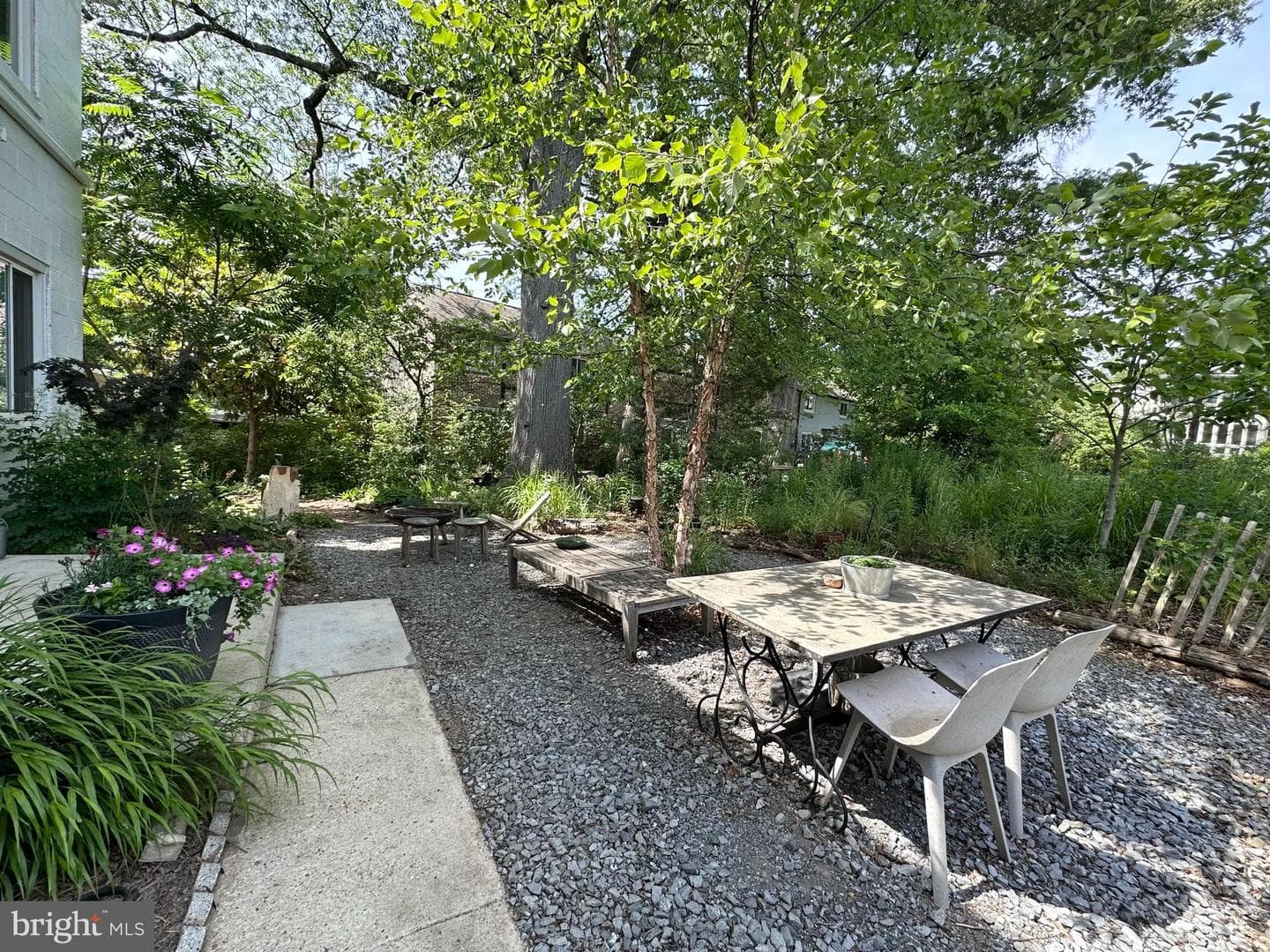 3 Gardenway photo 14