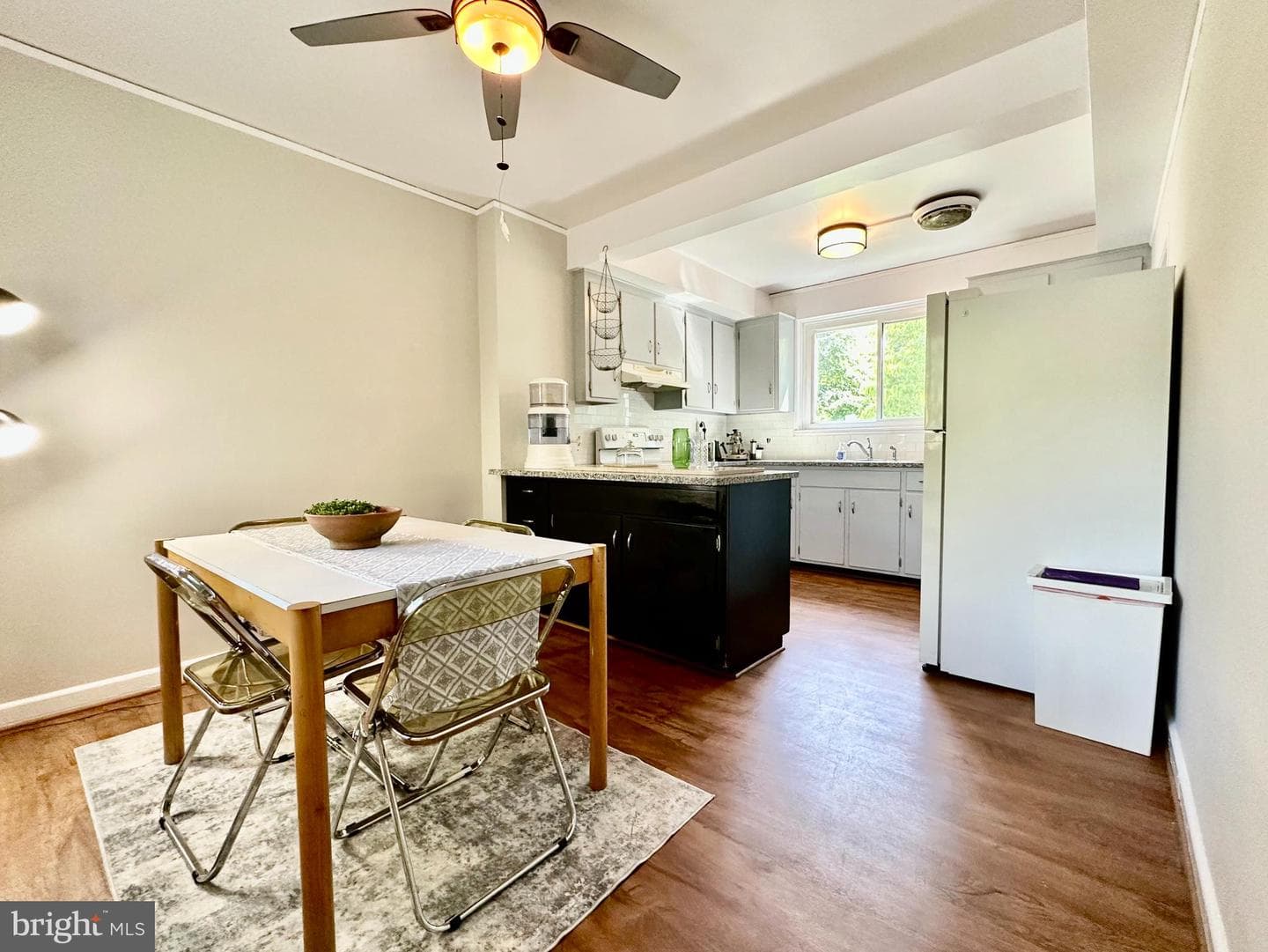 3 Gardenway photo 9