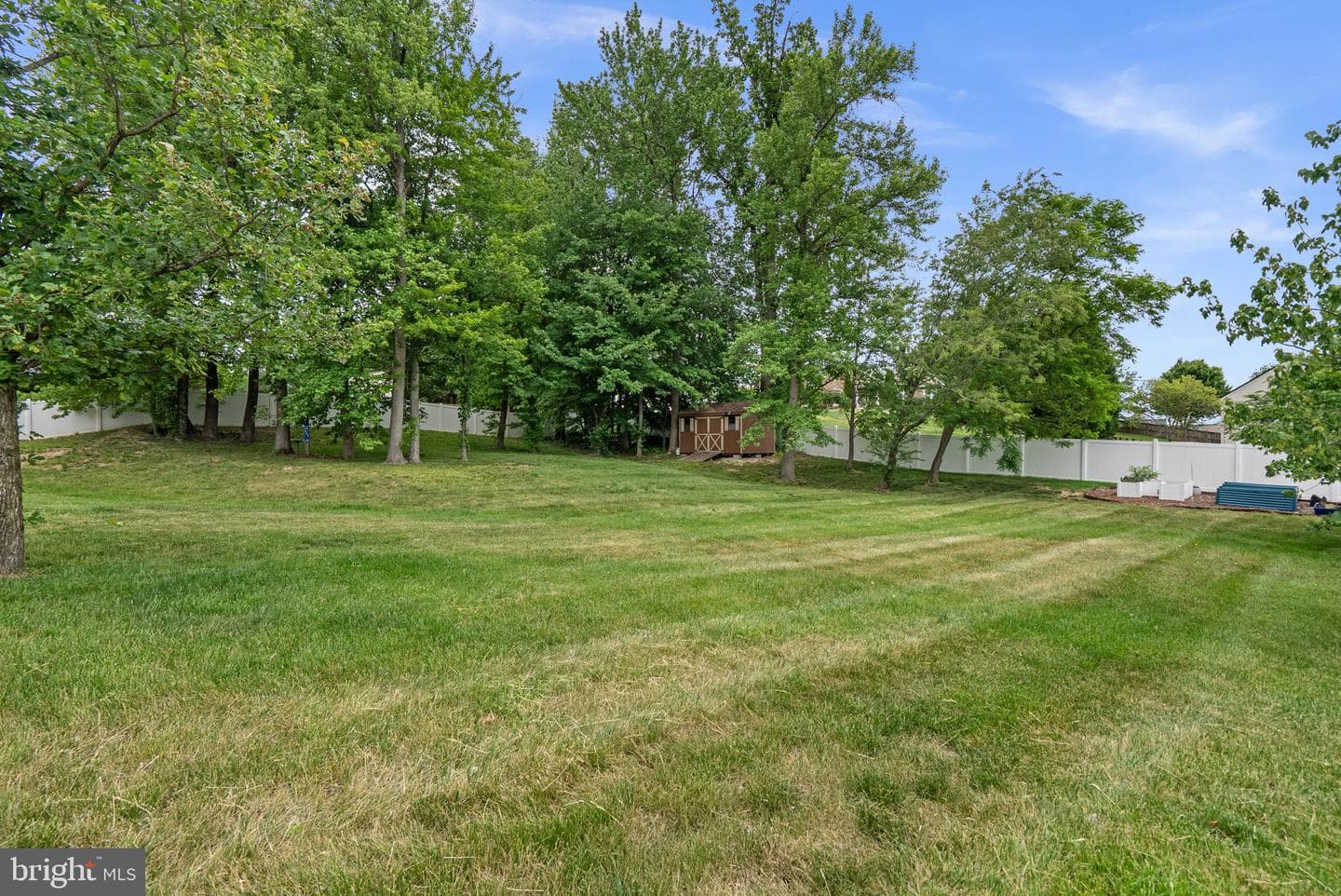 12014 Crestwood Avenue S photo 45
